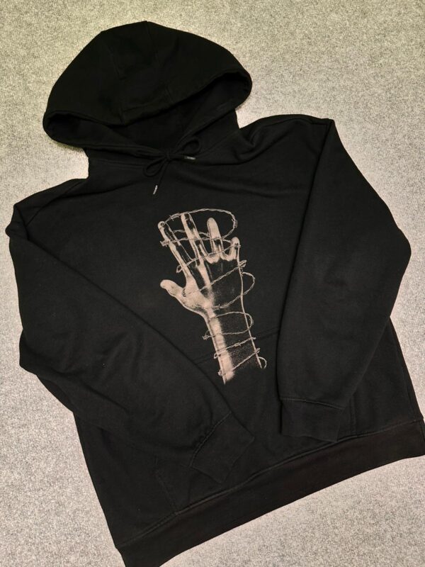 Hoodie Hand with Spikes - obrazek 2